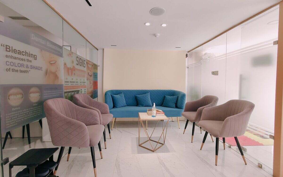 The patient waiting lounge at Mahavirai Dental and Medical Care