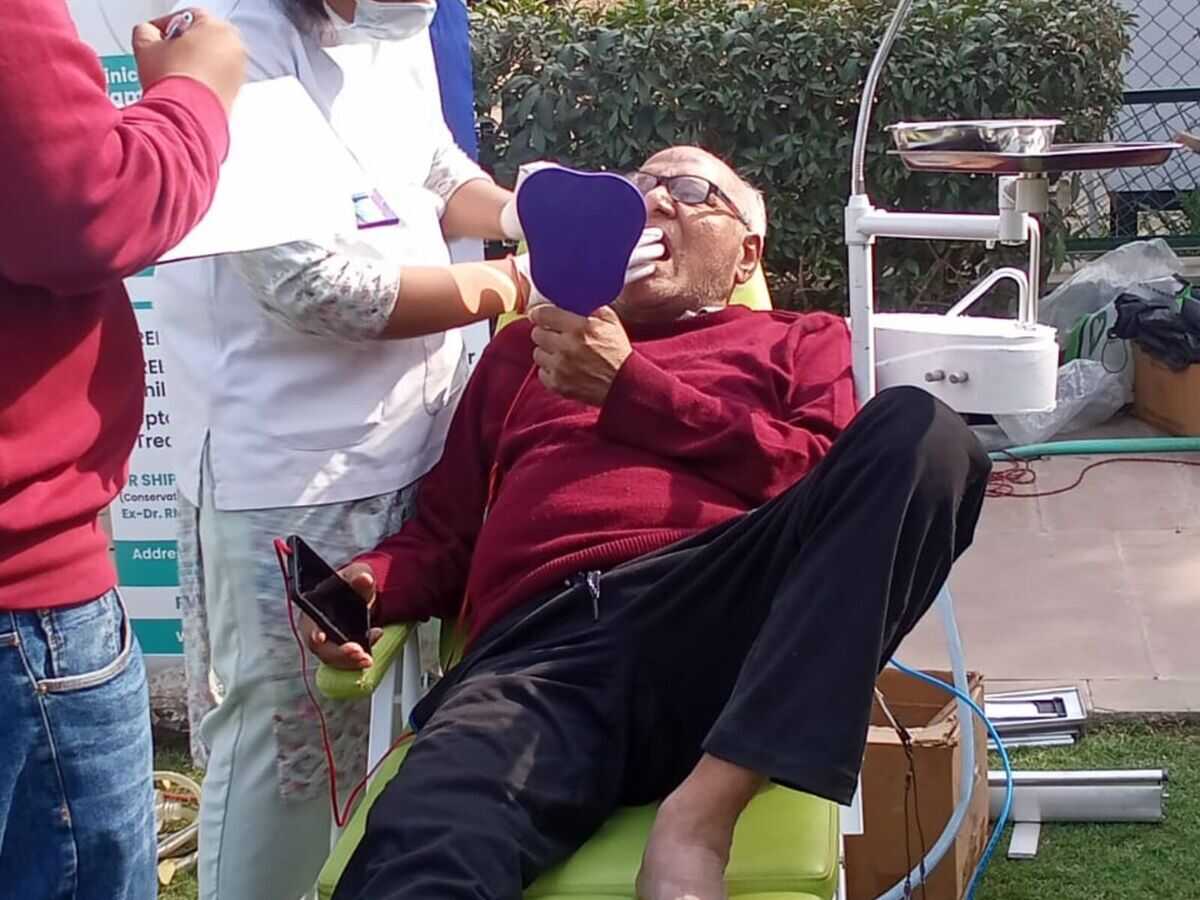 A free dental check-up camp run by Mahavirai Dental and Medical Care
