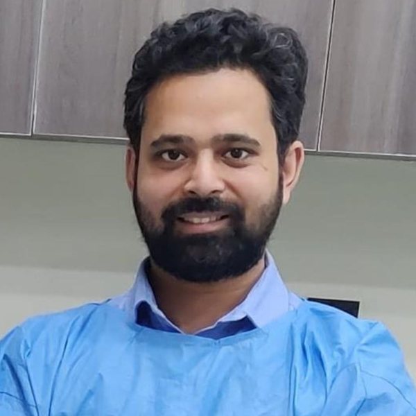 Dr. Ankush Mahajan, Oral and Maxillofacial Surgeon at Mahavirai Dental and Medical Care